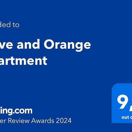 Olive And Orange Apartment Mystras Eksteriør bilde